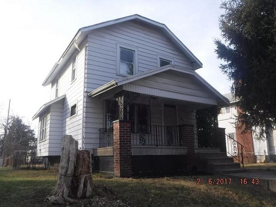 1st image of 365 S Highland Ave