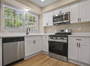 556 Holly St NW, Atlanta, GA 30318