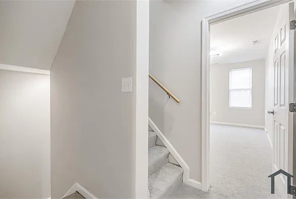 1235 N Bond St — Photo 18