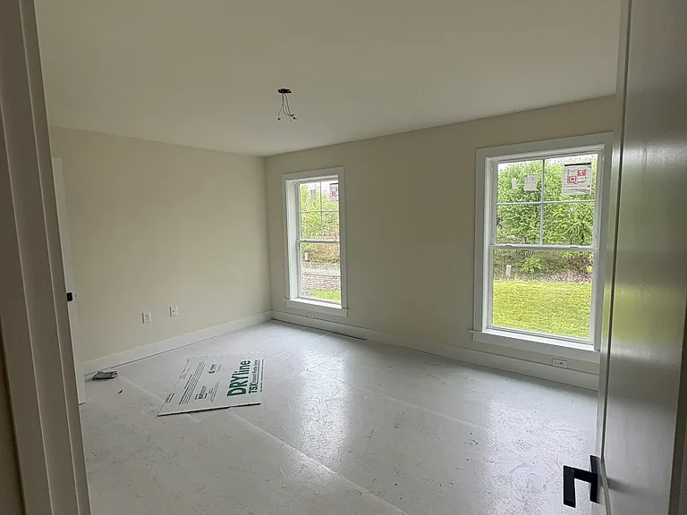 216 Hull Ave #1 — Photo 16