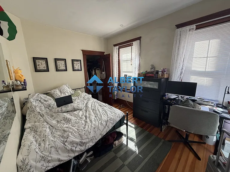7 Hillside St #2 — Photo 3