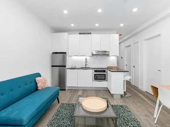 319 Broadway image 1 of 5