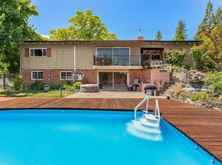 1004 Park Pl, Yreka, CA 96097