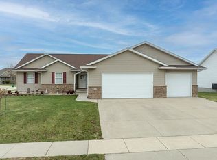 514 Ridgeview Dr, Atkins, IA 52206