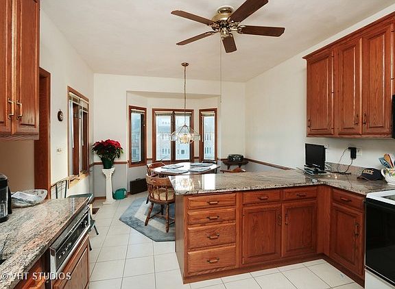 3rd image of 3114 Woodland Dr