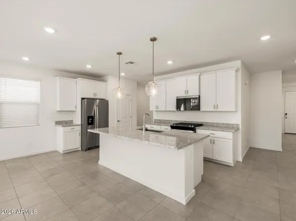 17563 W WOODLANDS Avenue, Goodyear, AZ 85338