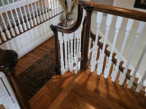 5th image of 310 Woodland Drive