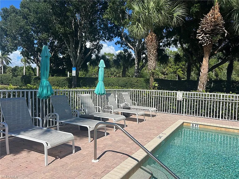 6809 Ascot Dr #201 — Photo 28
