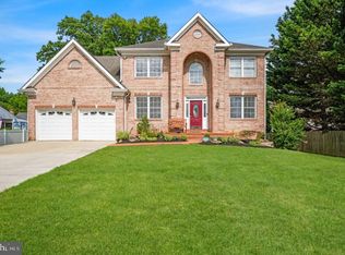 15703 Quince Orchard Rd, Gaithersburg, MD 20878