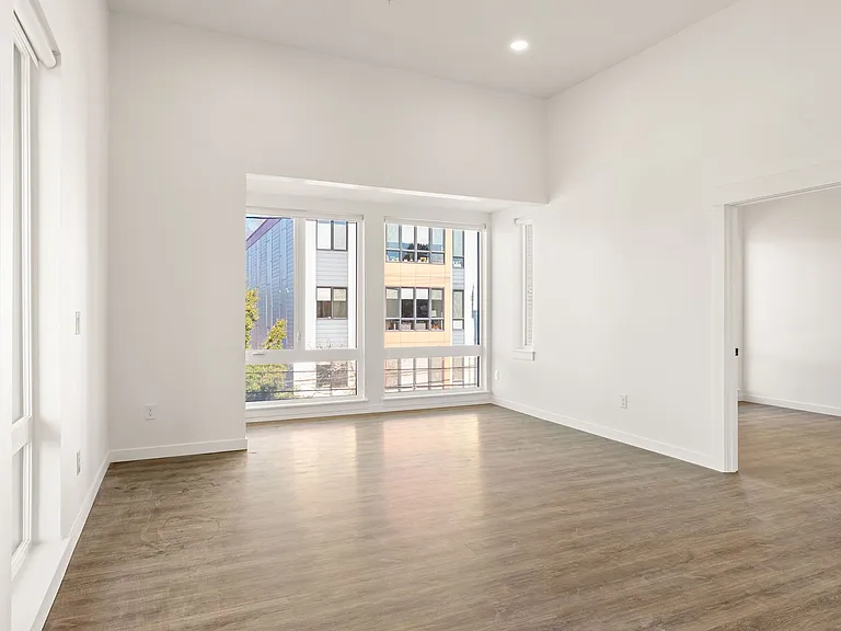 2515 SE 30th Ave — Photo 19