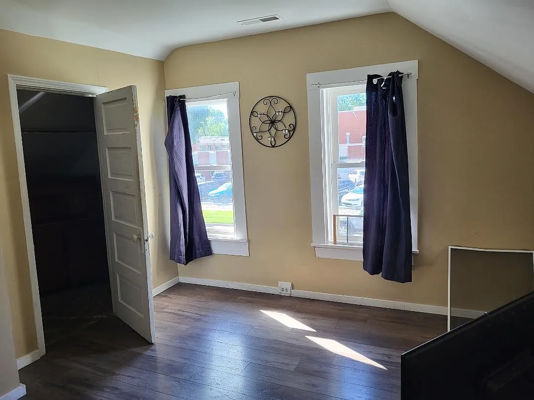 1 bed, 700 sqft, $800 — Photo 1