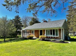75 Ridgeside Ln, Tiverton, RI 02878