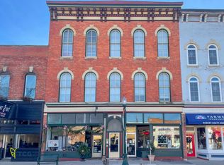 217 W Main St APT 3F, Ottawa, IL 61350