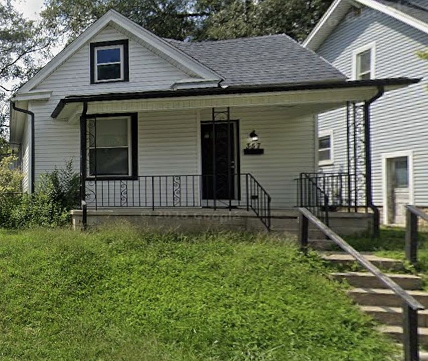 1st image of 357 S Ogden Ave