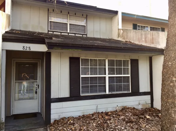 828 W 25th St, Sanford, FL 32771