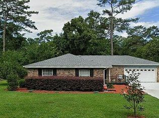 1952 Lawson Rd, Tallahassee, FL 32308