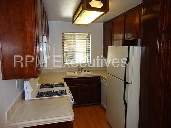 2nd image of 27919 Sarabande Ln Unit 425