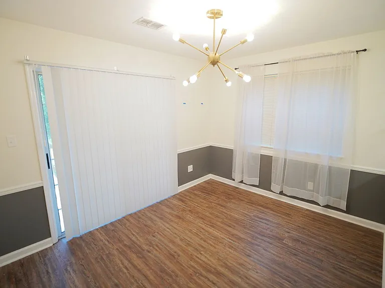 3027 Oak Hammock Ln — Photo 6