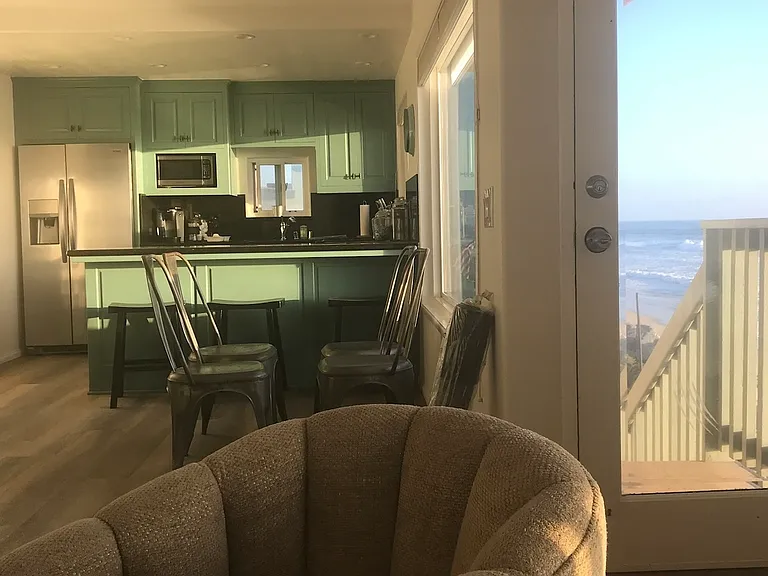1460 Seacoast Dr #12 — Photo 16