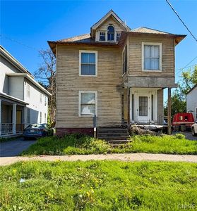 28 Noyes St, Utica, NY, 13502