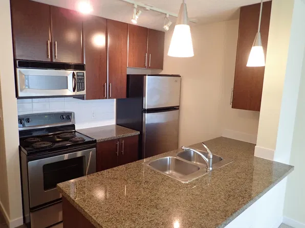 58 Keefer Pl #1203, Vancouver, BC V6B 0B8