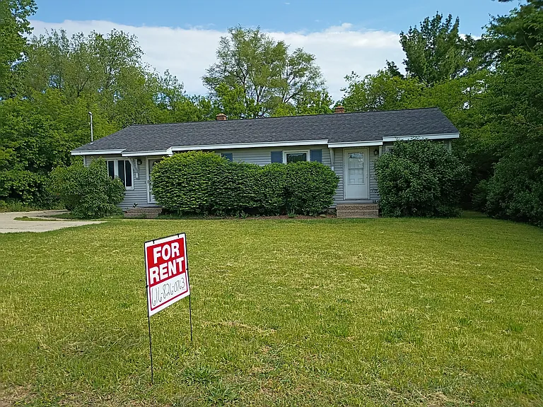 2593 Five Mile Rd NE #2595 — Photo 11