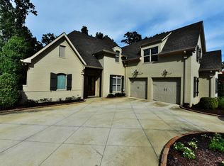 2700 Beacon Hill Pkwy, Tuscaloosa, AL 35406