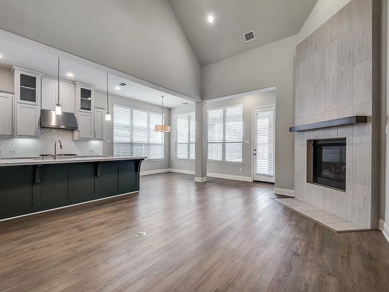 3511 Meridian Ave — Photo 5