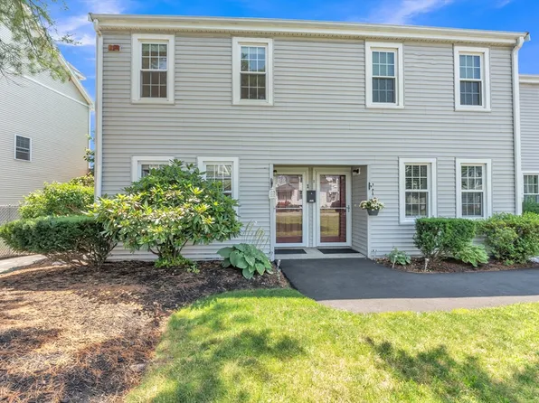 52 Warren St Unit 1, Peabody, MA 01960