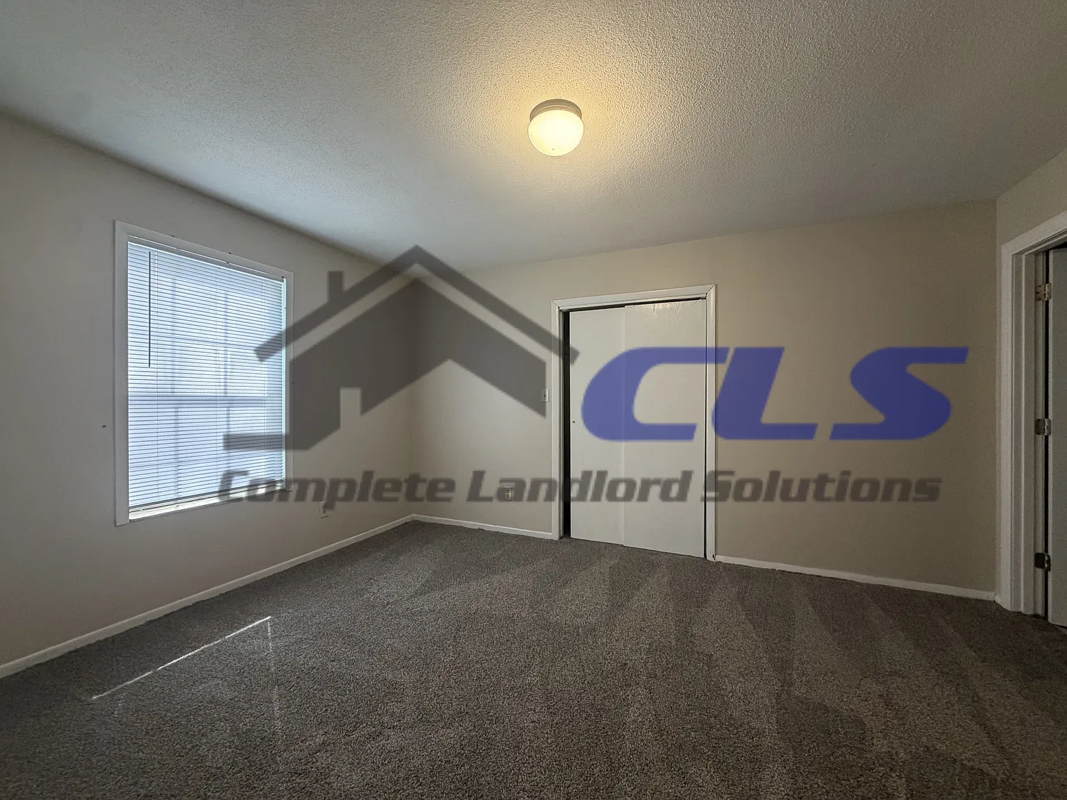 626 East Curry Drive - A — Photo 4