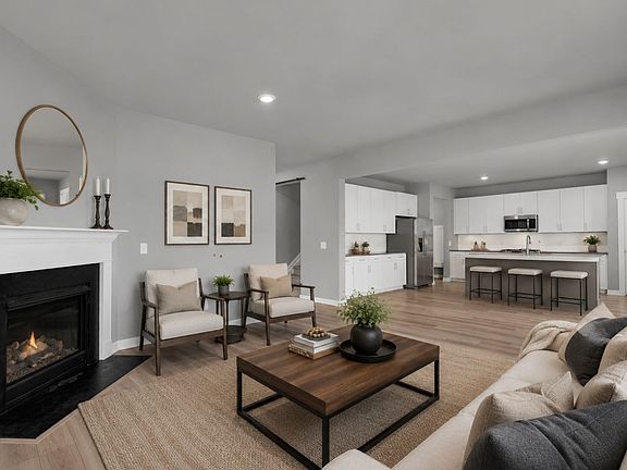 3rd image of 1001 Ewell Farm Cir
