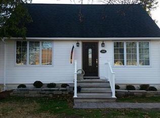 306 Giles Ave, Middlesex, NJ 08846