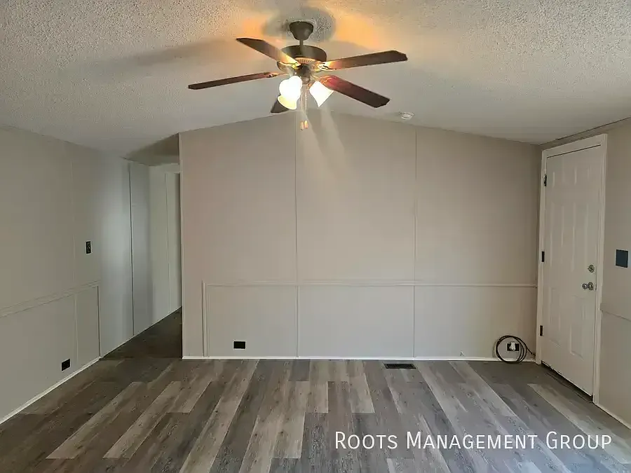 3 Bed 2 Bath Home Available for Lease at Shady Acres MH & RV Resort - Apply Now! — Photo 4
