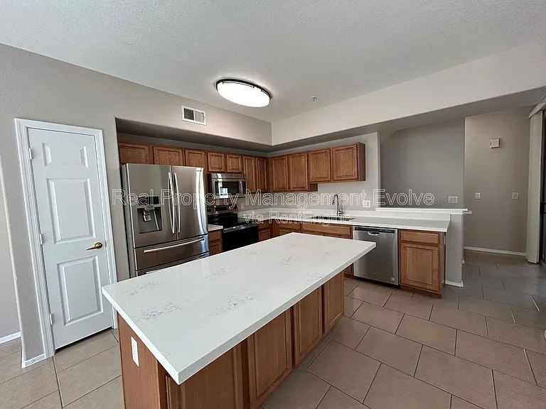 18250 N Cave Creek Rd #160 — Photo 6