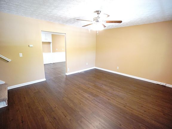 4th image of 667 Regina Ct