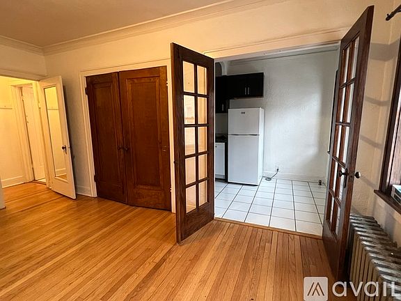3rd image of 5439 W Martin Dr #204
