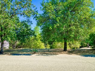 675 Royal Oaks Dr, Redding, CA