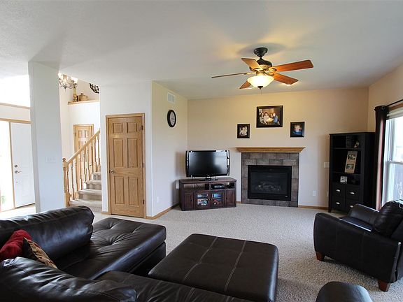 5th image of 2323 Barkwood Dr