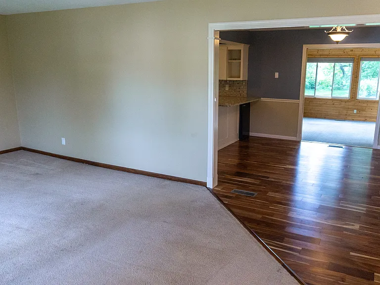 11912 Highland View Cir — Photo 6