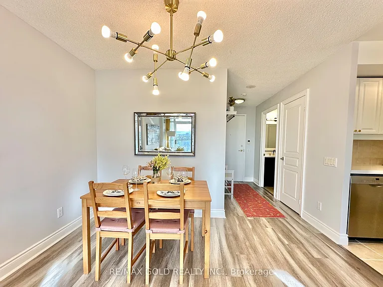 10 Northtown Way #1608 — Photo 16