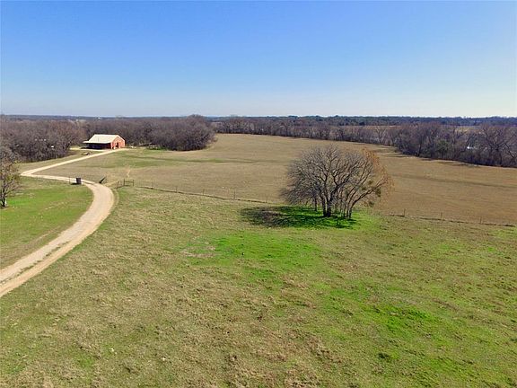 3rd image of 2223 County Road 3655