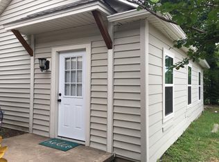 411 N Carroll Boulevard502 Pearl St #3, Denton, TX 76201