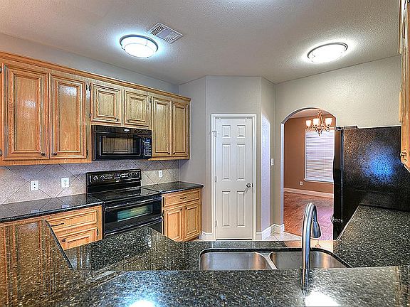 4th image of 28114 Canyon Wren Dr