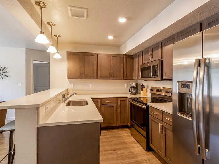 4x4 Kitchen
