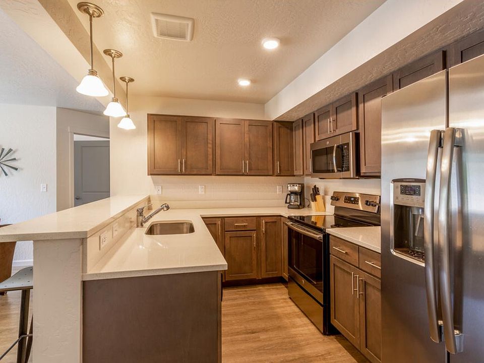 4x4 Kitchen