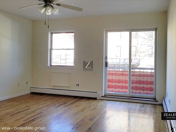 2nd image of 474 Ovington Ave APT 2a