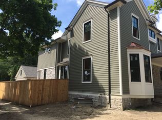 592 E Southlawn Blvd, Birmingham, MI 48009