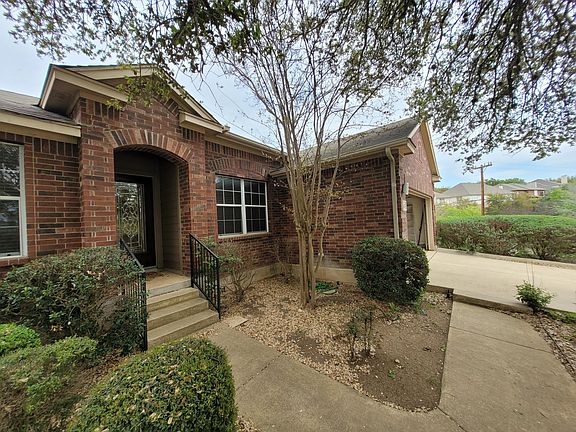2nd image of 607 Mello Oak