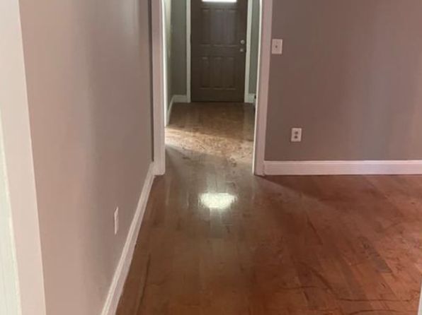 54 Bedford St #2