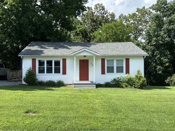329 Castle Ln, Dover, TN 37058